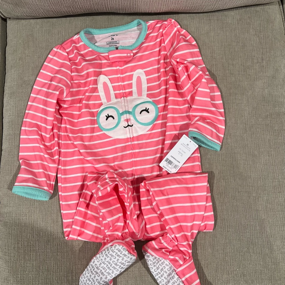 Carters pajama size 2T